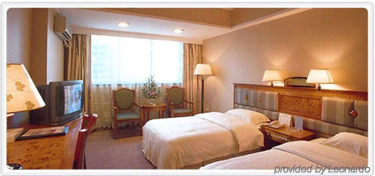 Wings Hotel Guangzhou Room photo